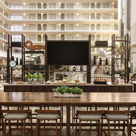 Embassy Suites By Hilton Fort Lauderdale 17Th Street-3
